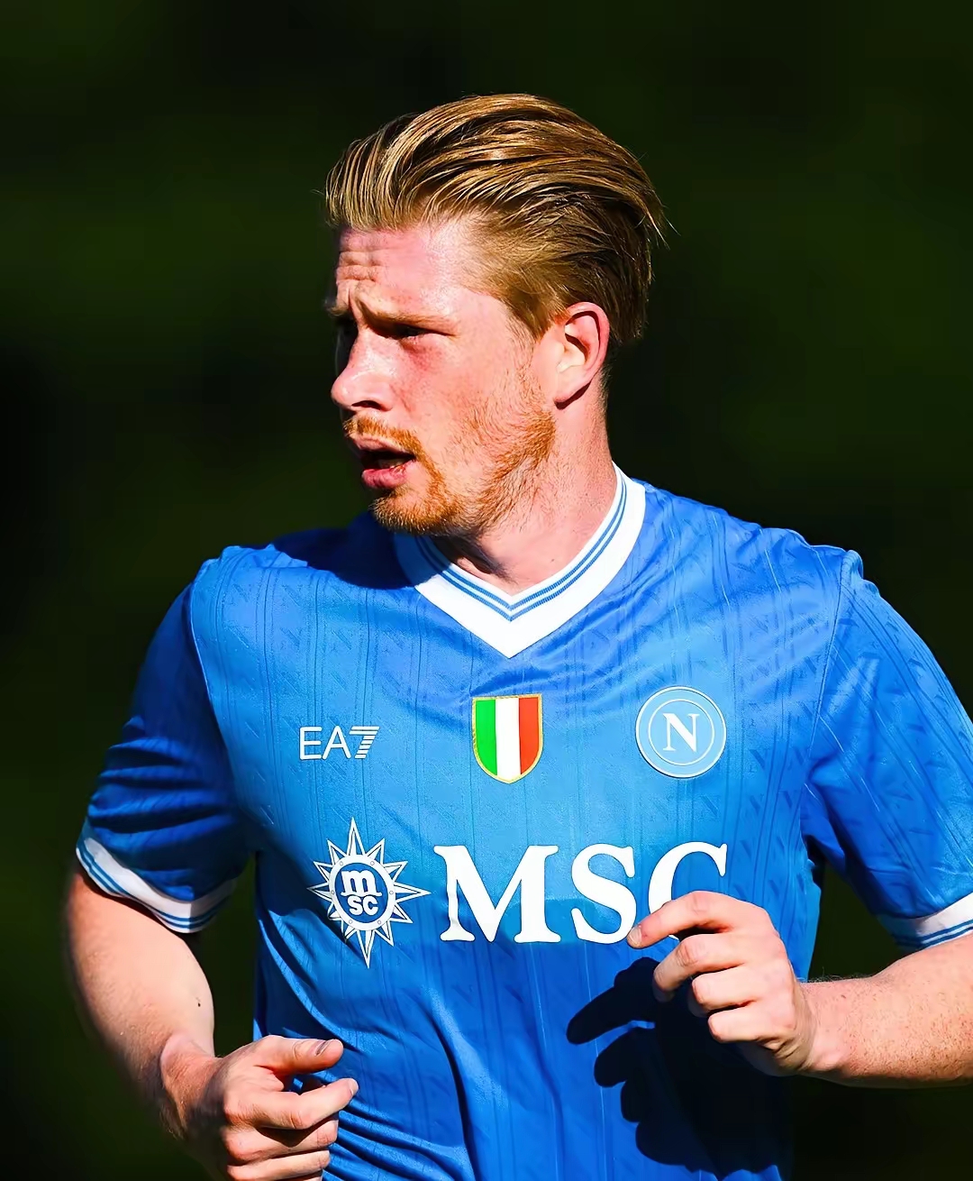 二八杠实战技巧：揭秘庄家如何利用“切牌”技巧控制生死门的点数分布。（二八杠进阶攻略：庄家如何用切牌术掌控生死门点数分布）