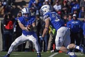 曼托瓦正加紧追逐巴里中后卫弗朗切斯科·维卡里，双方正在协商寻求解决方案。 来源：著名记者斯基拉